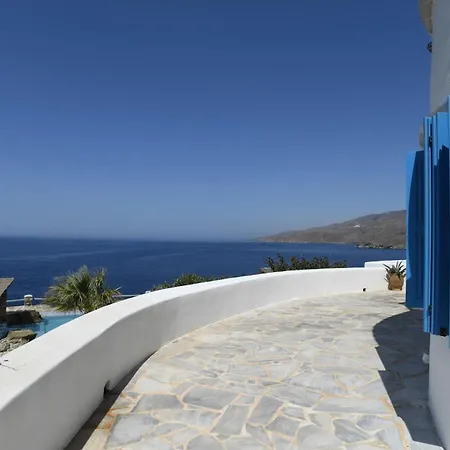 Akrivi Villa *